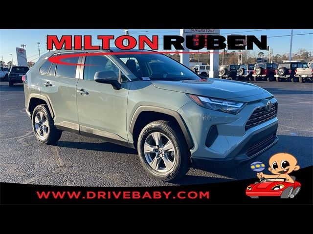 2022 Toyota RAV4 XLE