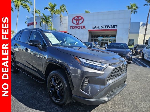 2022 Toyota RAV4 XLE