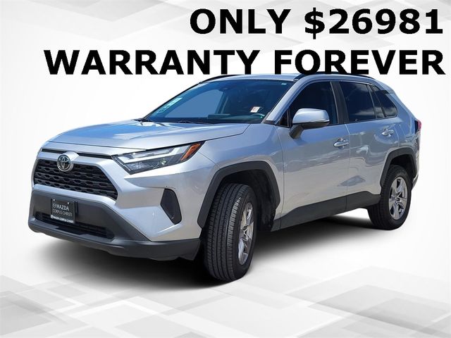 2022 Toyota RAV4 XLE