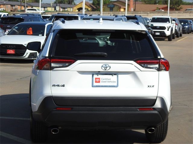 2022 Toyota RAV4 XLE