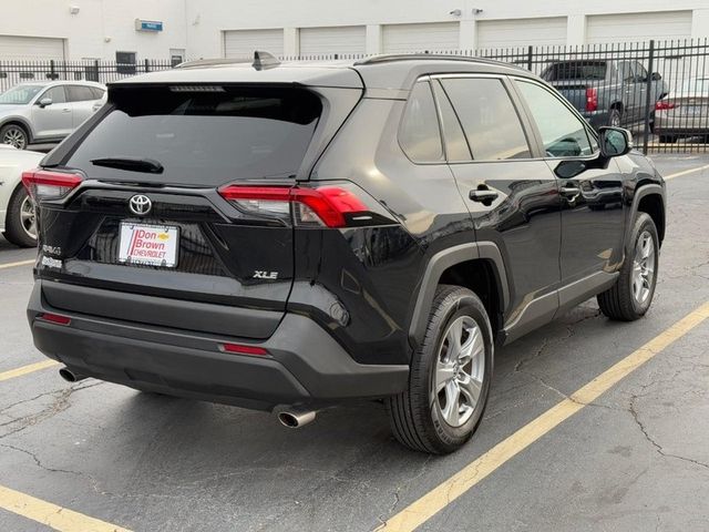 2022 Toyota RAV4 XLE