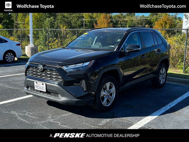 2022 Toyota RAV4 XLE