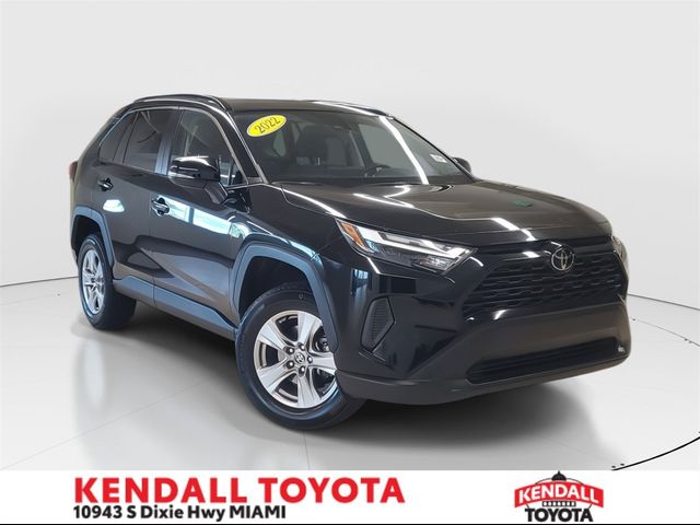 2022 Toyota RAV4 XLE