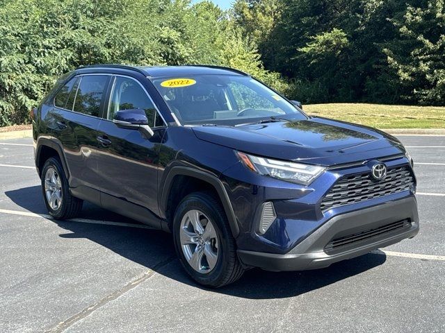 2022 Toyota RAV4 XLE