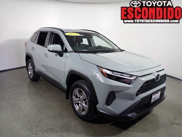 2022 Toyota RAV4 XLE