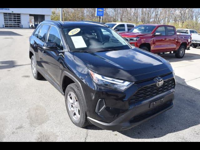 2022 Toyota RAV4 XLE