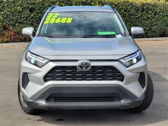 2022 Toyota RAV4 XLE