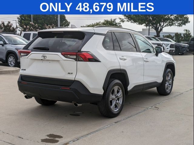 2022 Toyota RAV4 XLE