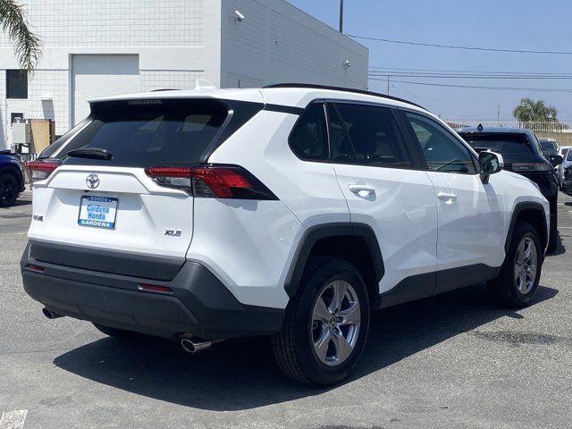 2022 Toyota RAV4 XLE