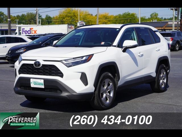 2022 Toyota RAV4 XLE