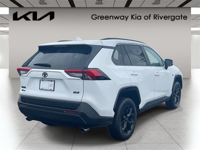 2022 Toyota RAV4 XLE