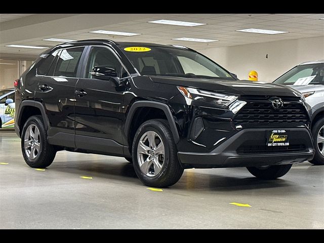 2022 Toyota RAV4 XLE