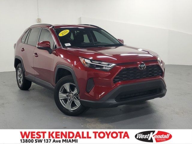 2022 Toyota RAV4 XLE