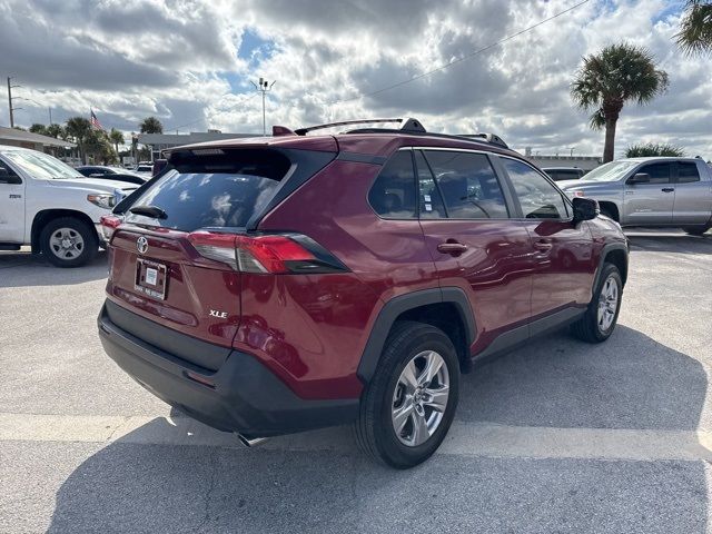 2022 Toyota RAV4 XLE