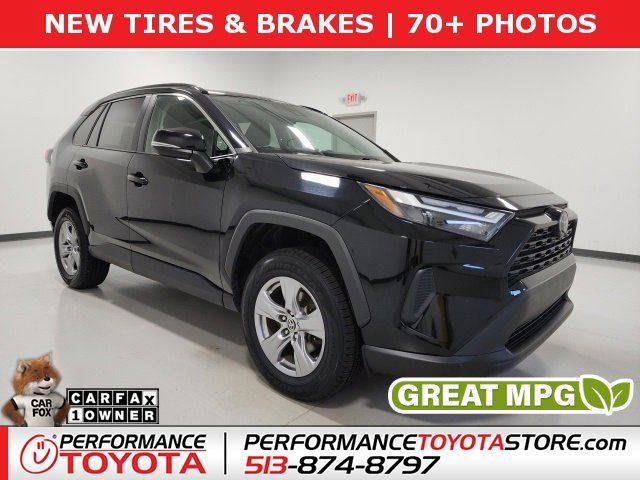 2022 Toyota RAV4 XLE