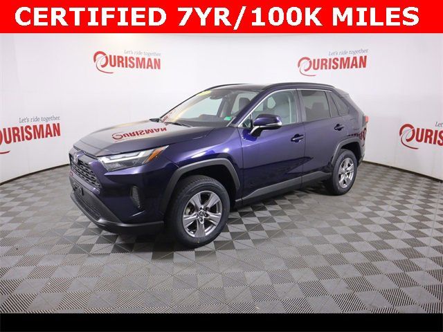 2022 Toyota RAV4 XLE