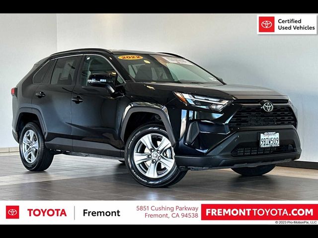 2022 Toyota RAV4 XLE