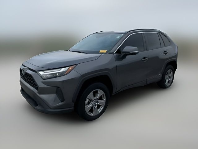 2022 Toyota RAV4 Hybrid XLE