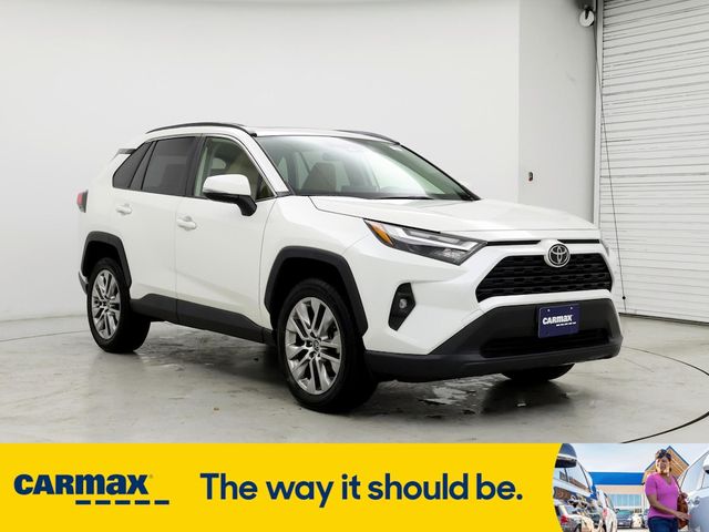 2022 Toyota RAV4 XLE Premium