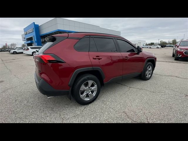 2022 Toyota RAV4 XLE