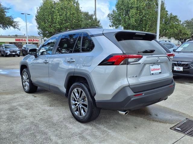 2022 Toyota RAV4 XLE Premium