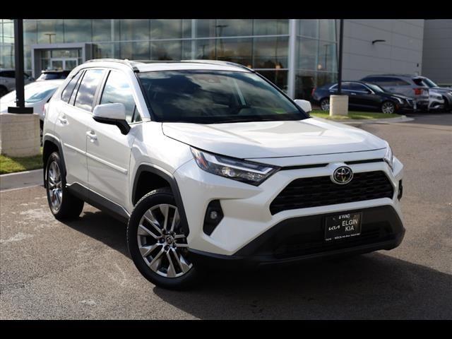 2022 Toyota RAV4 XLE Premium