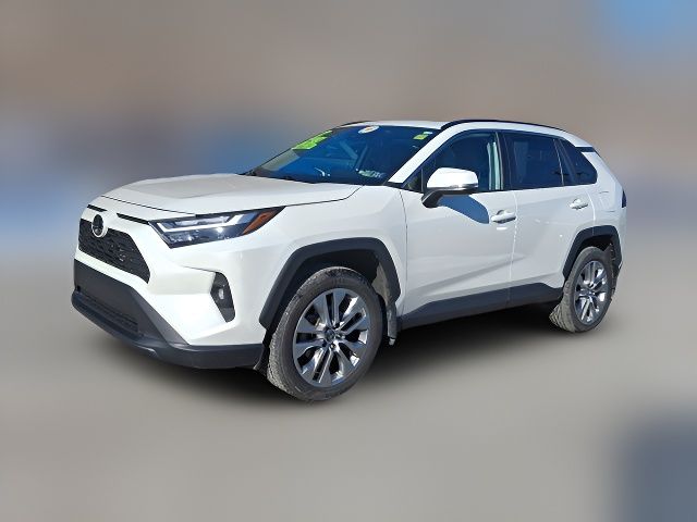 2022 Toyota RAV4 XLE Premium