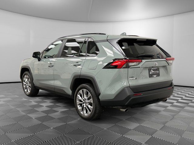 2022 Toyota RAV4 XLE Premium