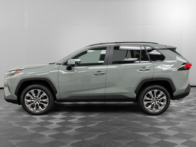 2022 Toyota RAV4 XLE Premium