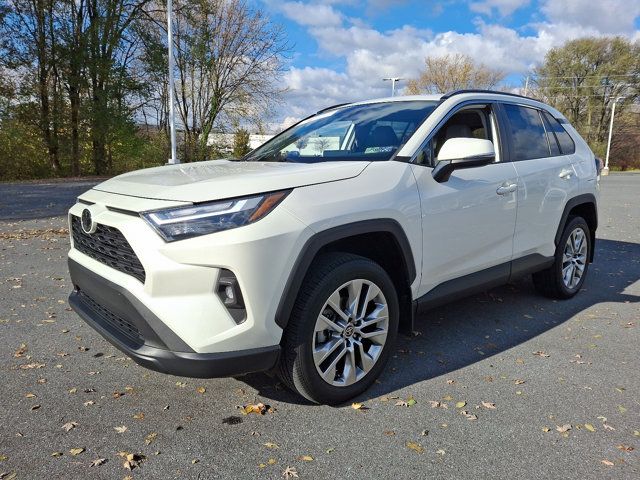 2022 Toyota RAV4 XLE Premium