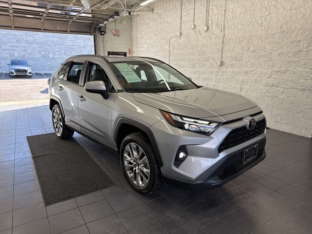 2022 Toyota RAV4 XLE Premium