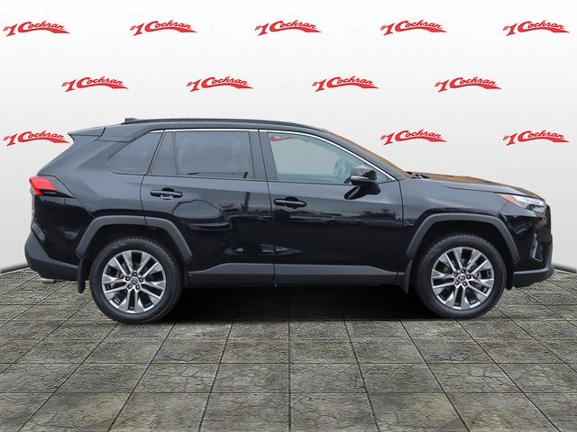 2022 Toyota RAV4 XLE Premium