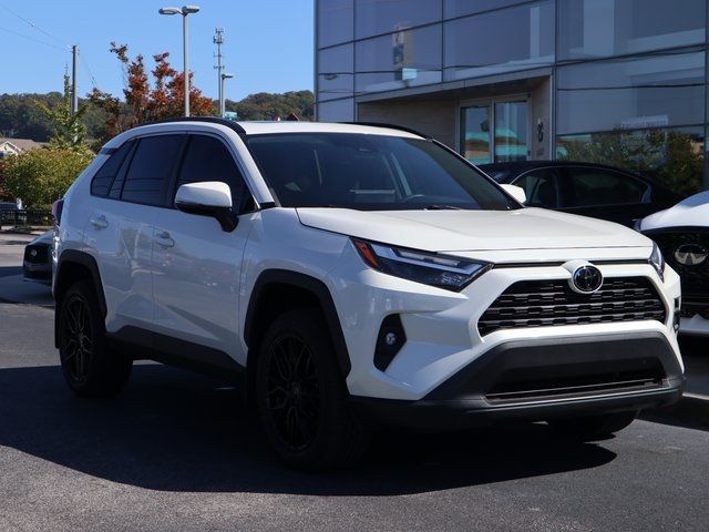 2022 Toyota RAV4 XLE Premium