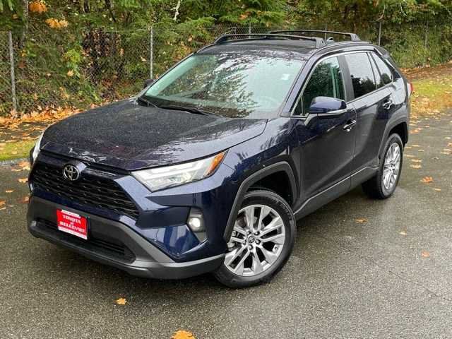 2022 Toyota RAV4 XLE Premium