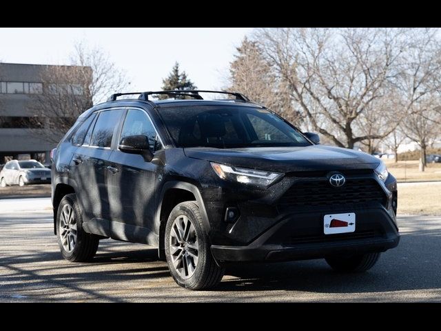 2022 Toyota RAV4 XLE Premium