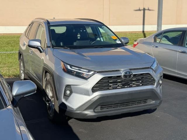 2022 Toyota RAV4 XLE Premium