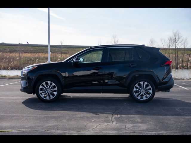 2022 Toyota RAV4 XLE Premium