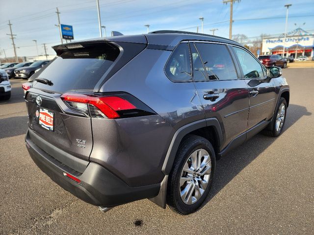 2022 Toyota RAV4 XLE Premium