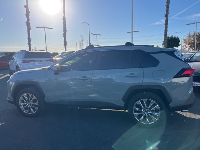 2022 Toyota RAV4 XLE Premium