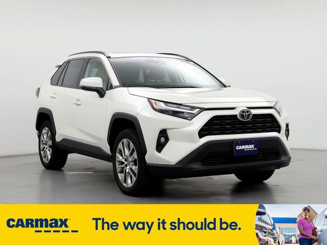 2022 Toyota RAV4 XLE Premium