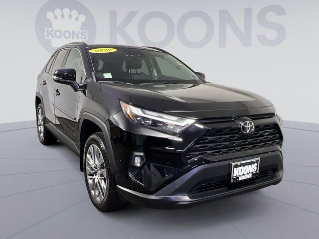 2022 Toyota RAV4 XLE Premium