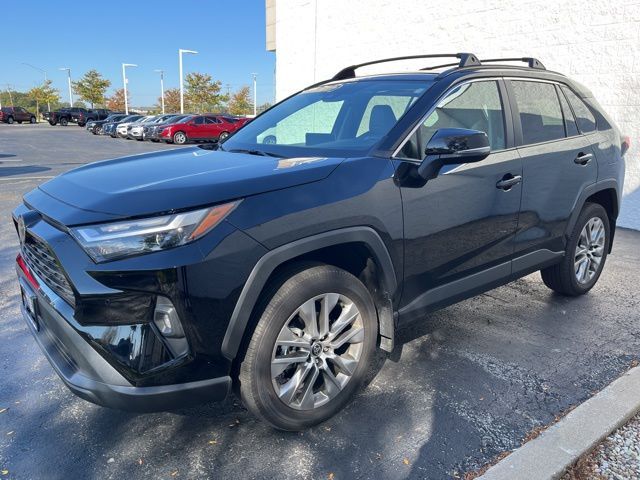 2022 Toyota RAV4 XLE Premium