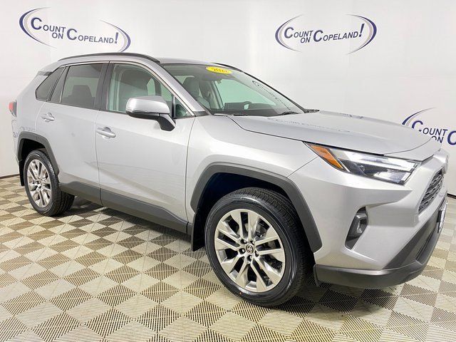 2022 Toyota RAV4 XLE Premium