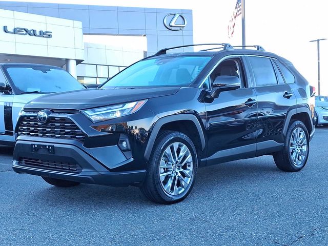 2022 Toyota RAV4 XLE Premium