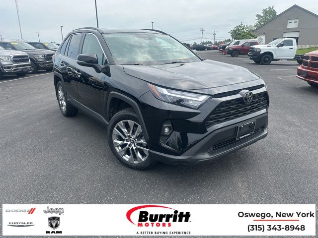 2022 Toyota RAV4 XLE Premium