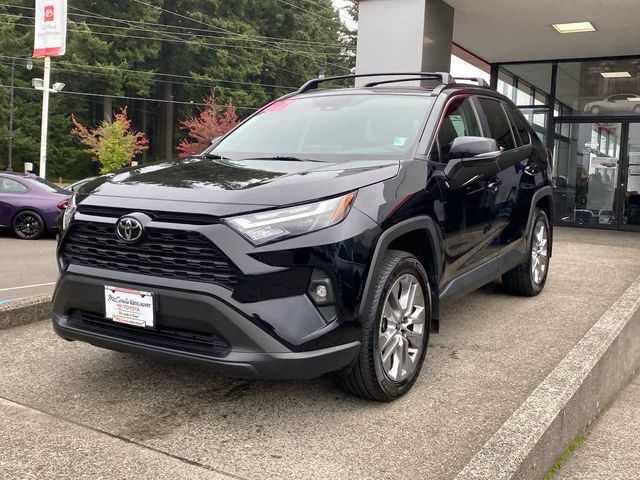 2022 Toyota RAV4 XLE Premium