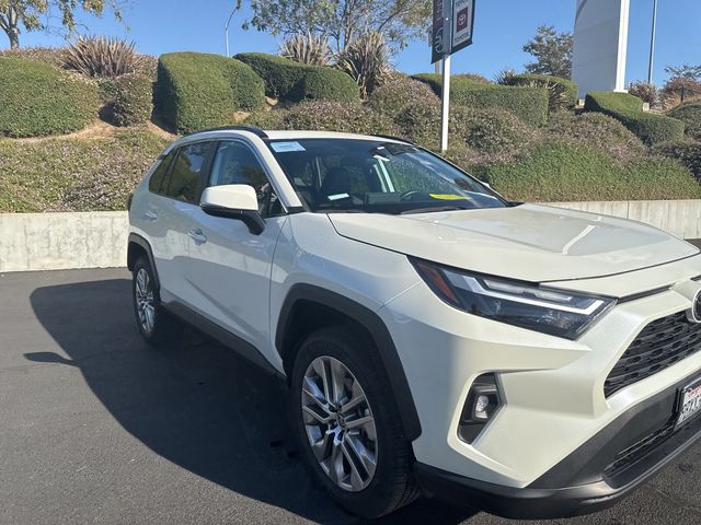 2022 Toyota RAV4 XLE Premium