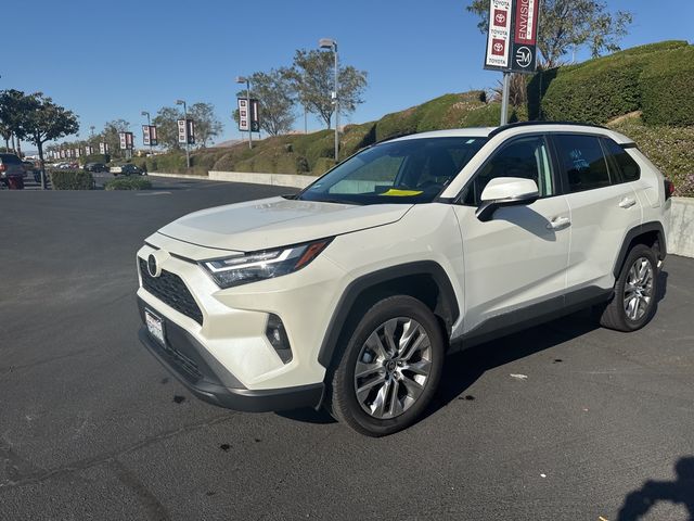 2022 Toyota RAV4 XLE Premium