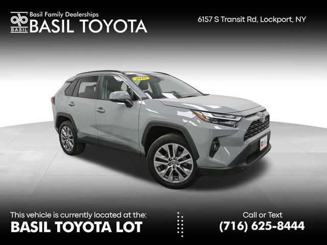 2022 Toyota RAV4 XLE Premium