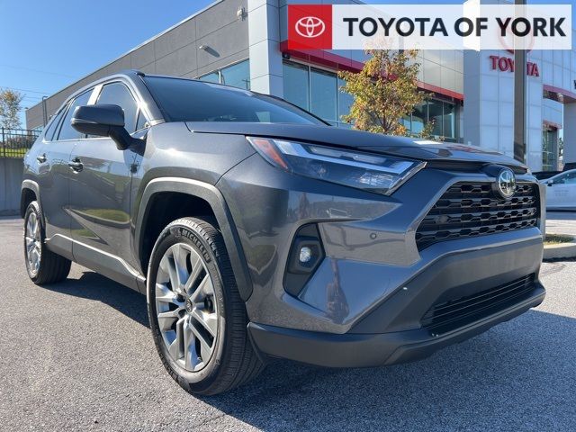 2022 Toyota RAV4 XLE Premium